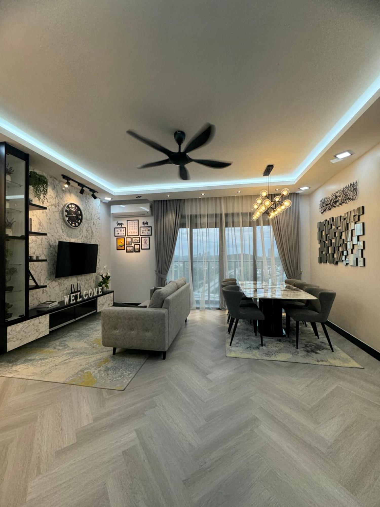 Ct View By Ifaizal, Presint 15 Apartment *